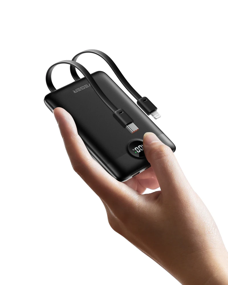 C11 Mini Portable Charger with Built-in Cables 10000mAh 22.5W