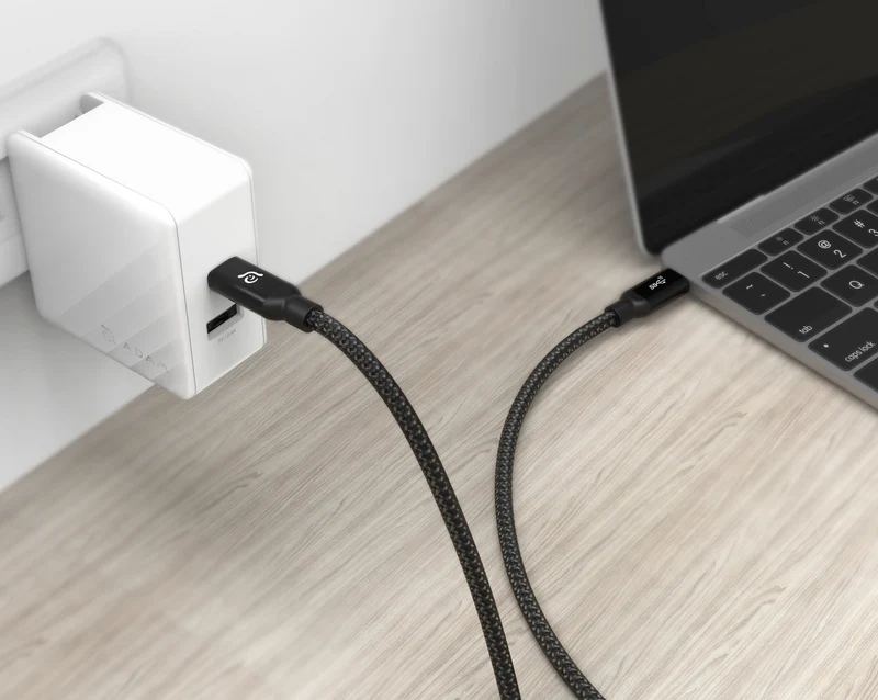 CASA C100+ USB 3.1 Gen 2 USB-C to USB-C 100W Cable