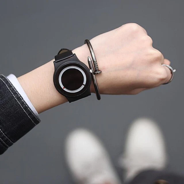 New Personality Classic Black White Couple Watch Ladies Student Plastic Belt Strap Glass Mirror Stainless Steel Buckle Watch