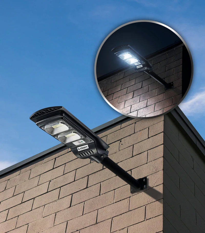 Classy Caps Solar Security Street Light
